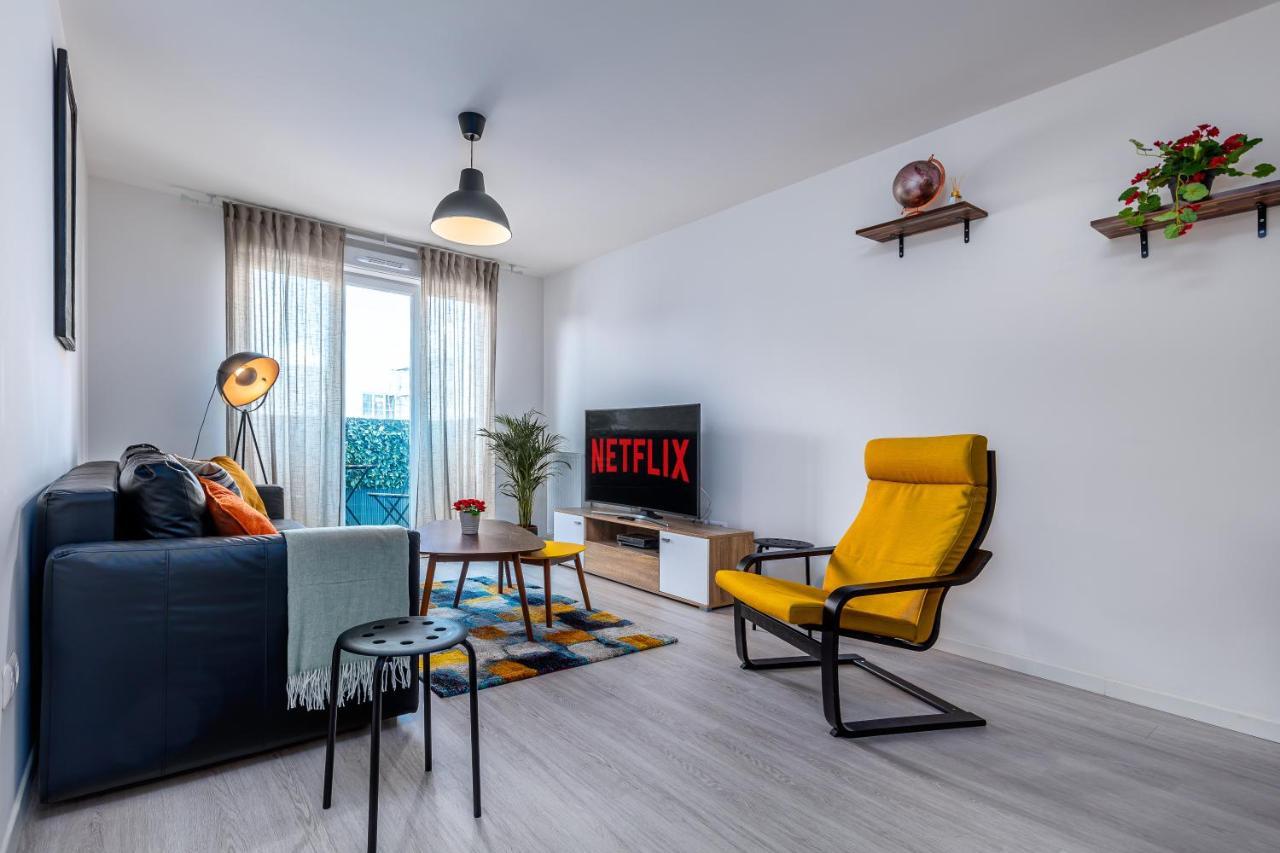 Appartement lumineux de standing Drancy Extérieur photo